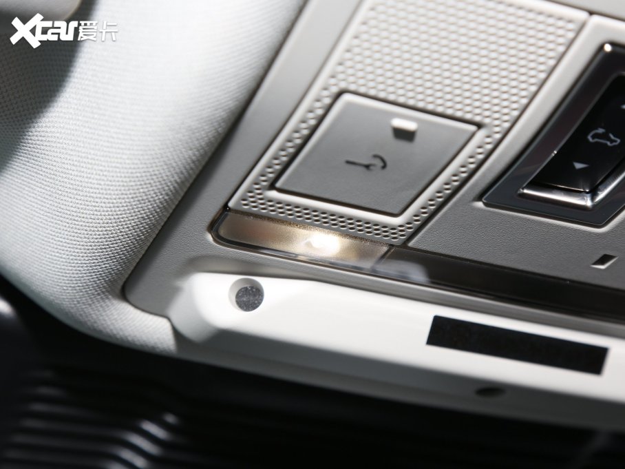 2022٘O OL 249PS R-Dynamic A