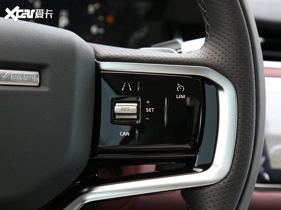 2022٘O OL 249PS R-Dynamic A