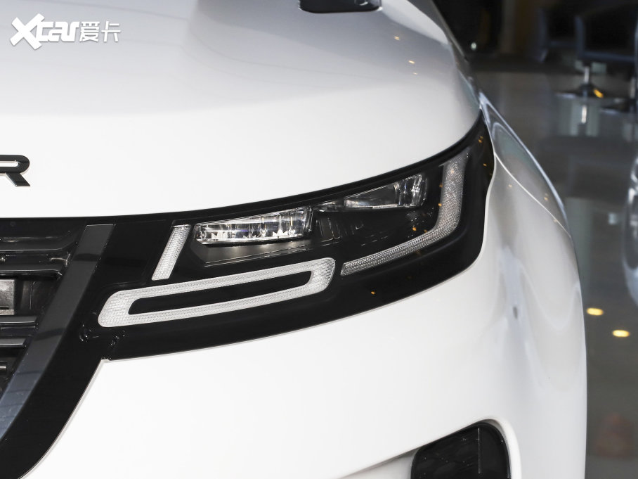 2022٘O OL 249PS R-Dynamic A