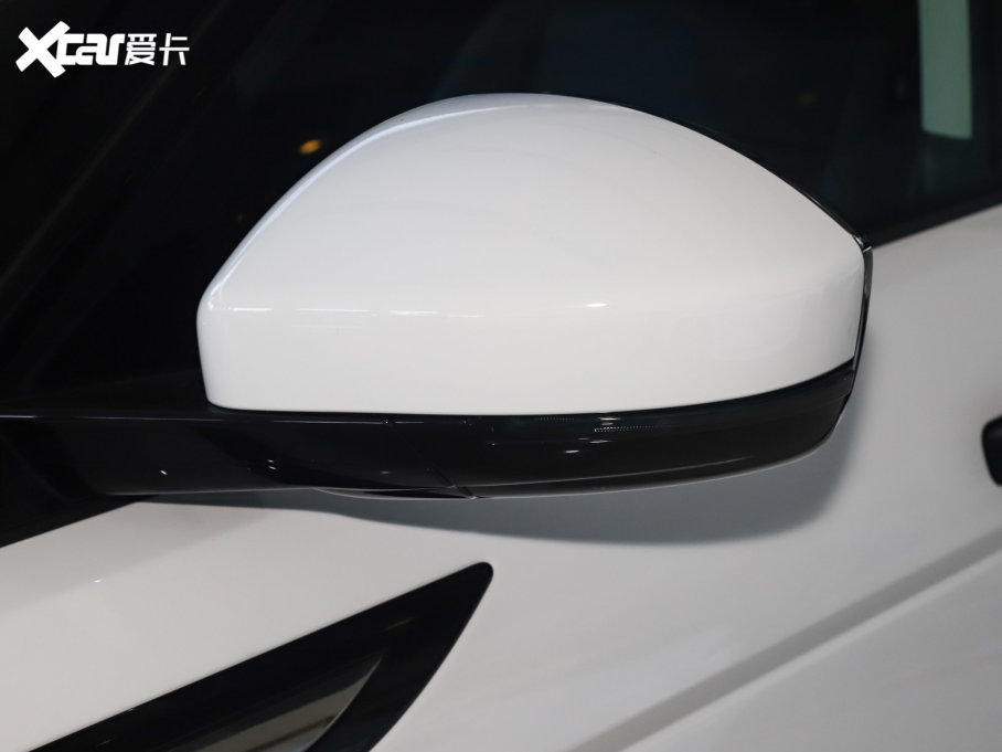 2022٘O OL 249PS R-Dynamic A