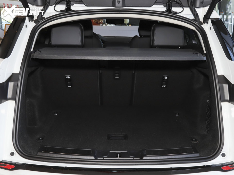 2022٘O OL 249PS R-Dynamic A