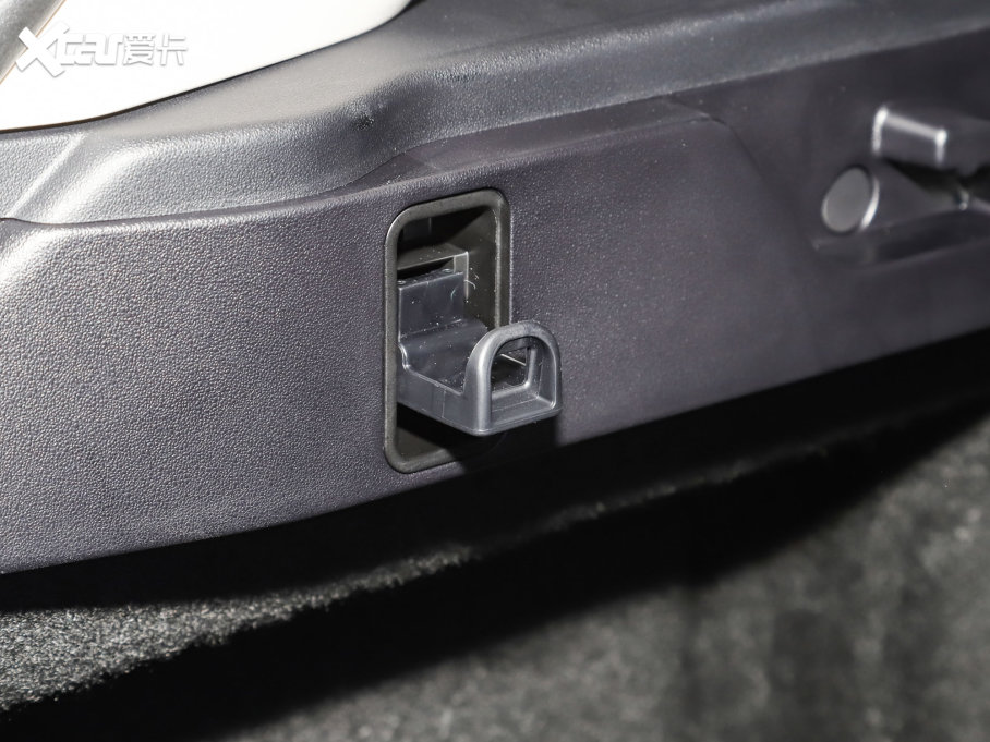 2022٘O OL 249PS R-Dynamic A