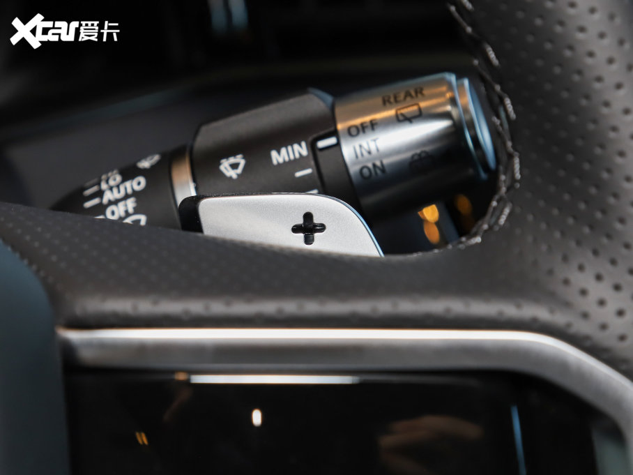 2022٘O OL 249PS R-Dynamic A