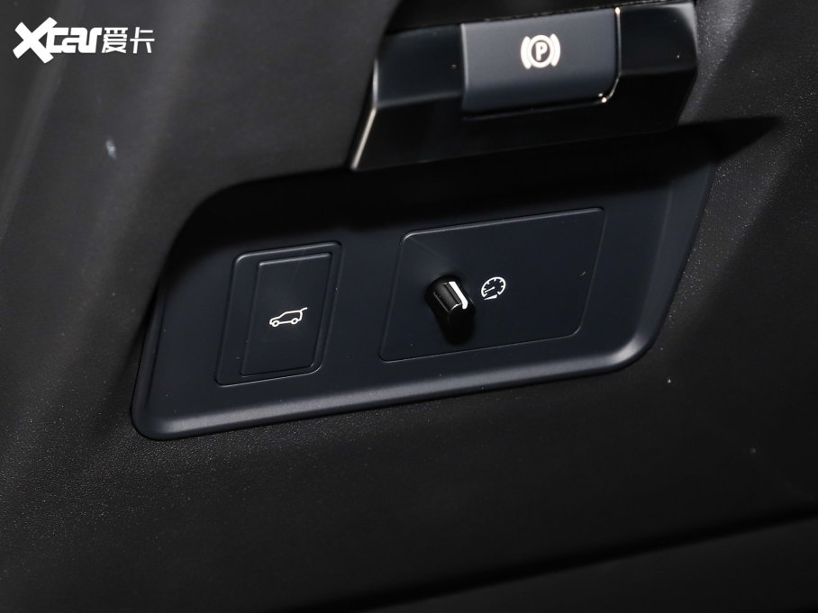 2022٘O OL 249PS R-Dynamic A