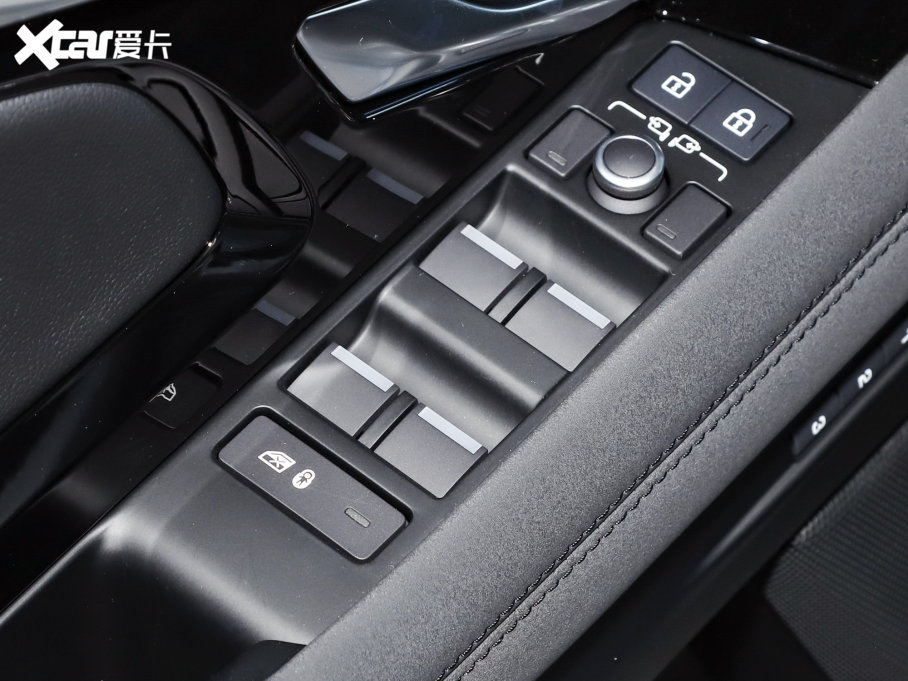 2022٘O OL 249PS R-Dynamic A