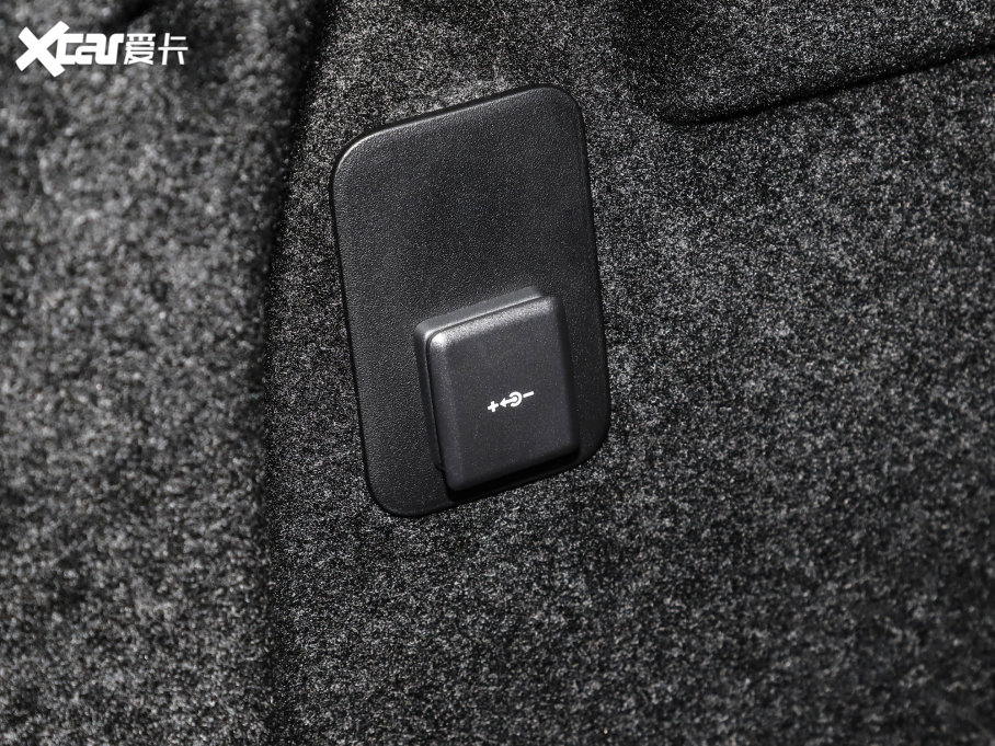 2022٘O OL 249PS R-Dynamic A