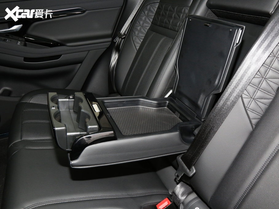 2022٘O OL 249PS R-Dynamic ˹~؄e