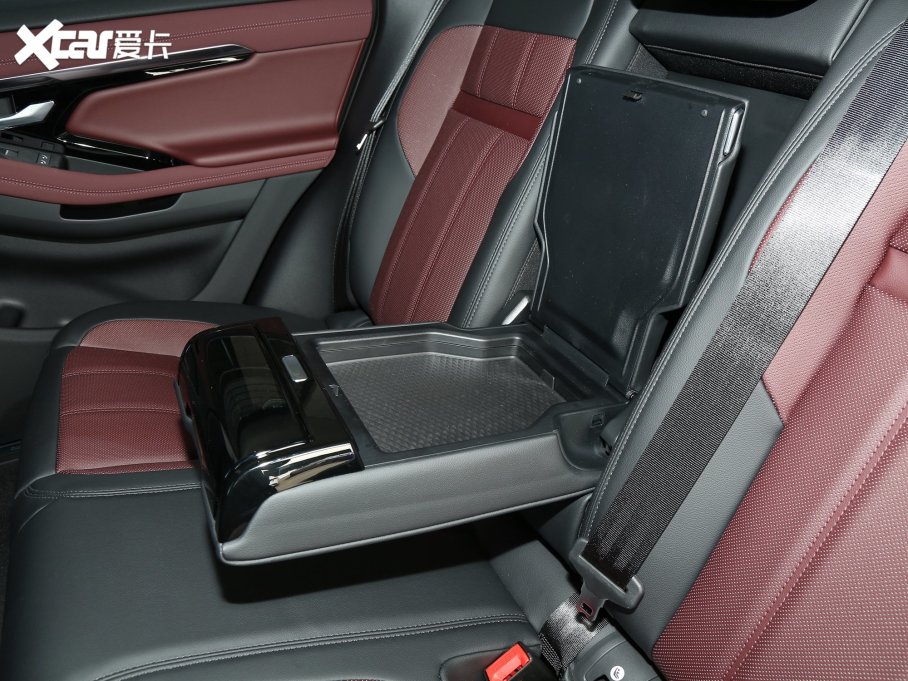 2022٘O Ŀ OL 249PS R-Dynamic A