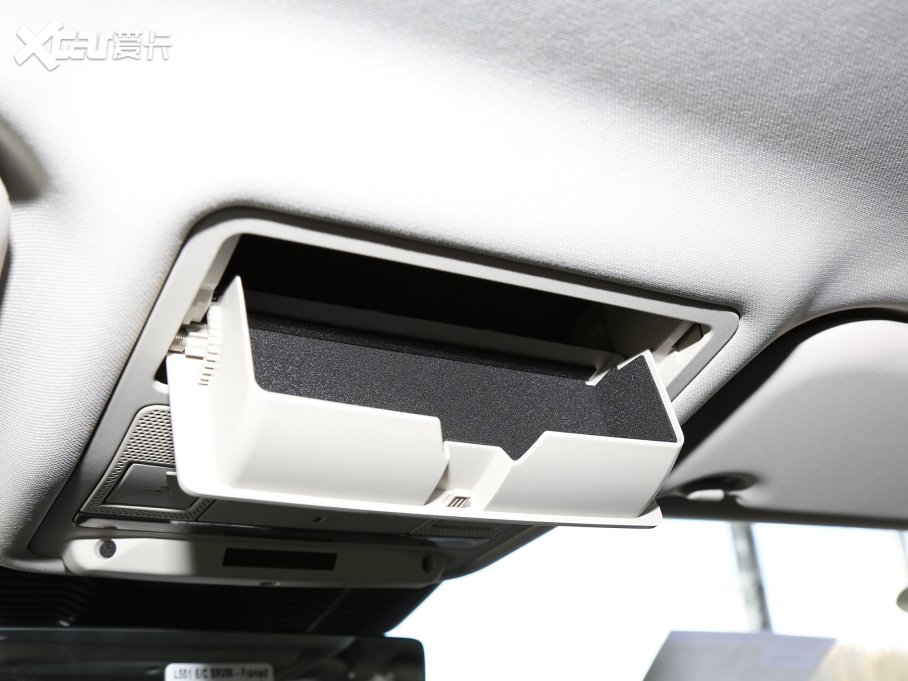 2022٘O Ŀ OL 249PS R-Dynamic A