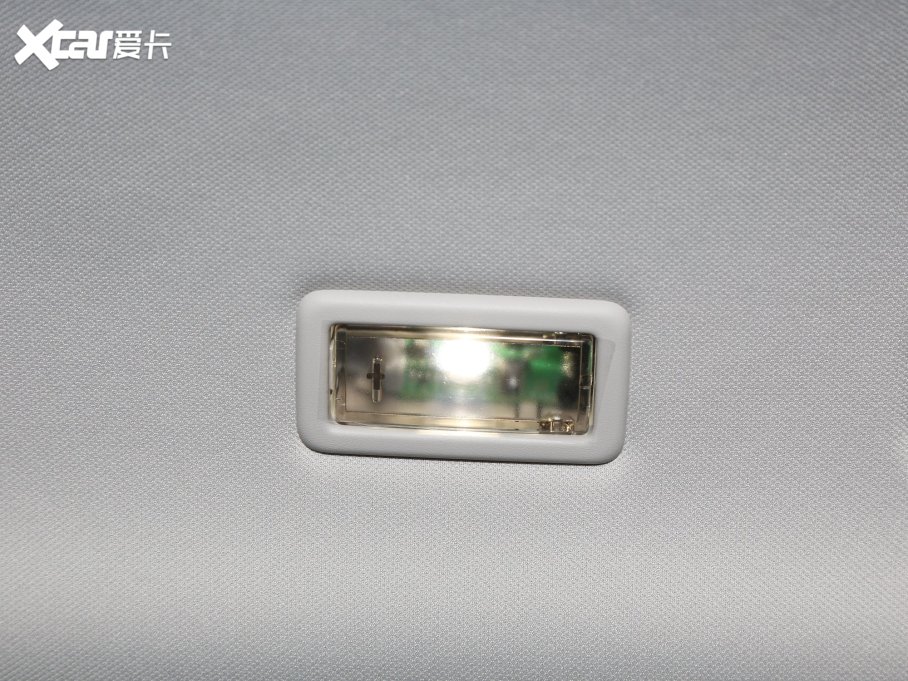 2022٘O Ŀ OL 249PS R-Dynamic A