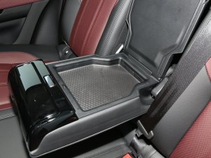 2022OL 249PS R-Dynamic A ֹ