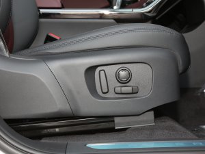 2022OL 249PS R-Dynamic A g