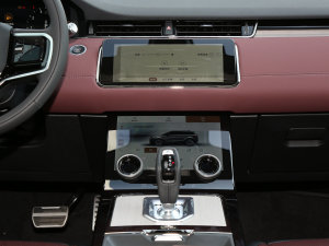 2022OL 249PS R-Dynamic A п_