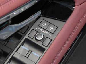 2022OL 249PS R-Dynamic A п؅^