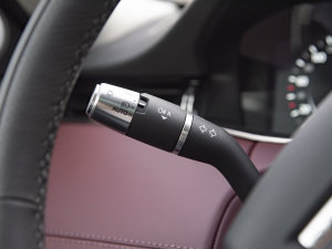 2022OL 249PS R-Dynamic HSE  п؅^(q)