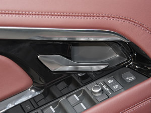 2022OL 249PS R-Dynamic HSE  п؅^(q)