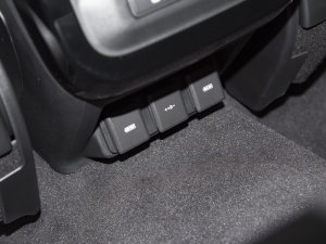 2022OL 249PS R-Dynamic HSE  п؅^(q)