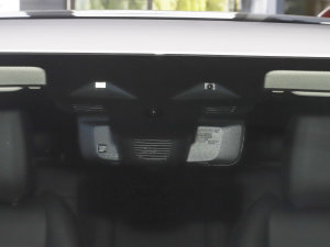 2022OL 249PS R-Dynamic A ^