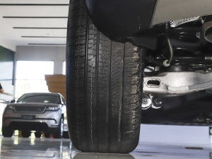 2022OL 249PS R-Dynamic A ^