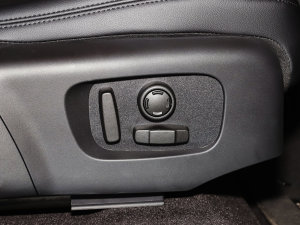 2022OL 249PS R-Dynamic A g