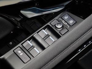 2022OL 249PS R-Dynamic A п؅^