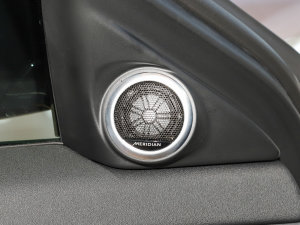 2022OL 249PS R-Dynamic A п؅^