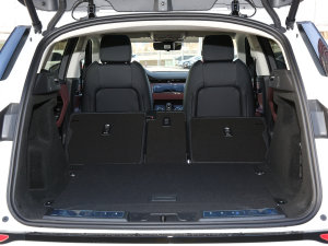 2022Ŀ OL 249PS R-Dynamic A g