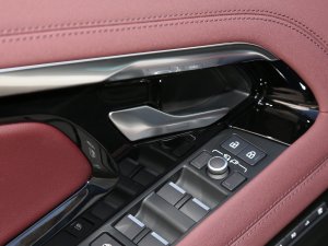 2022Ŀ OL 249PS R-Dynamic A п؅^