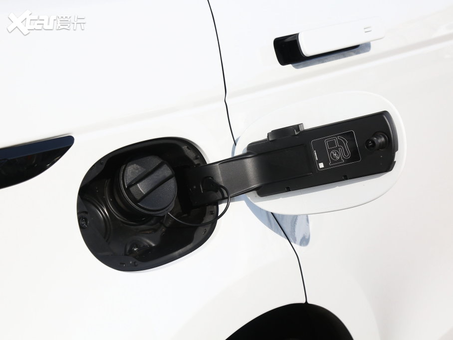 2023٘O OL 200PS Ӣ