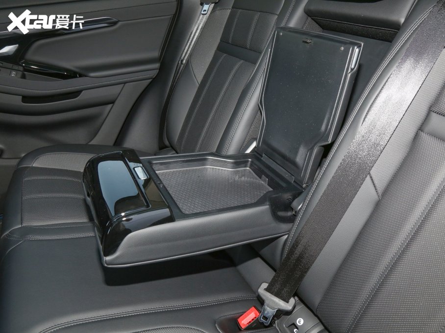 2023٘O OL 200PS Ӣ