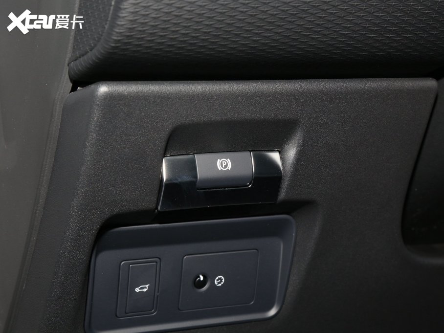 2023٘O OL 200PS Ӣ