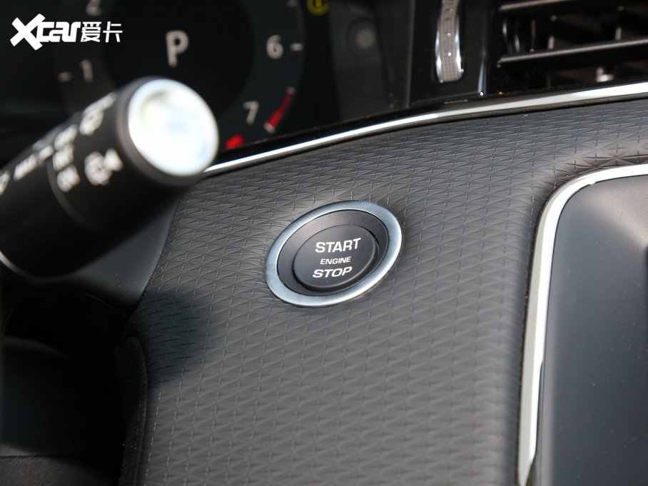 2023٘O OL 200PS Ӣ