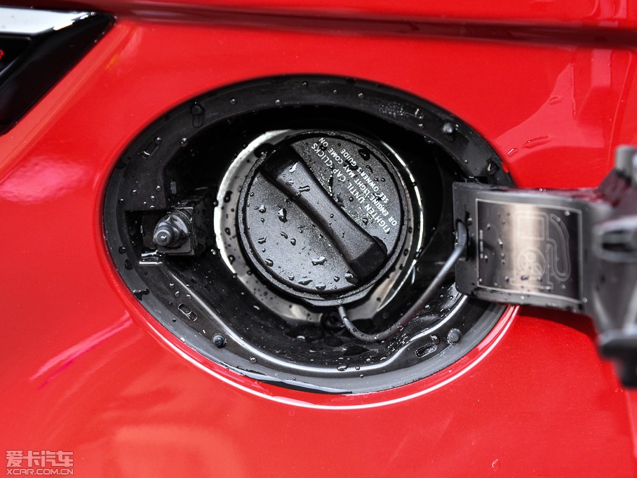 2015٘O 2.0T 5TJӰ