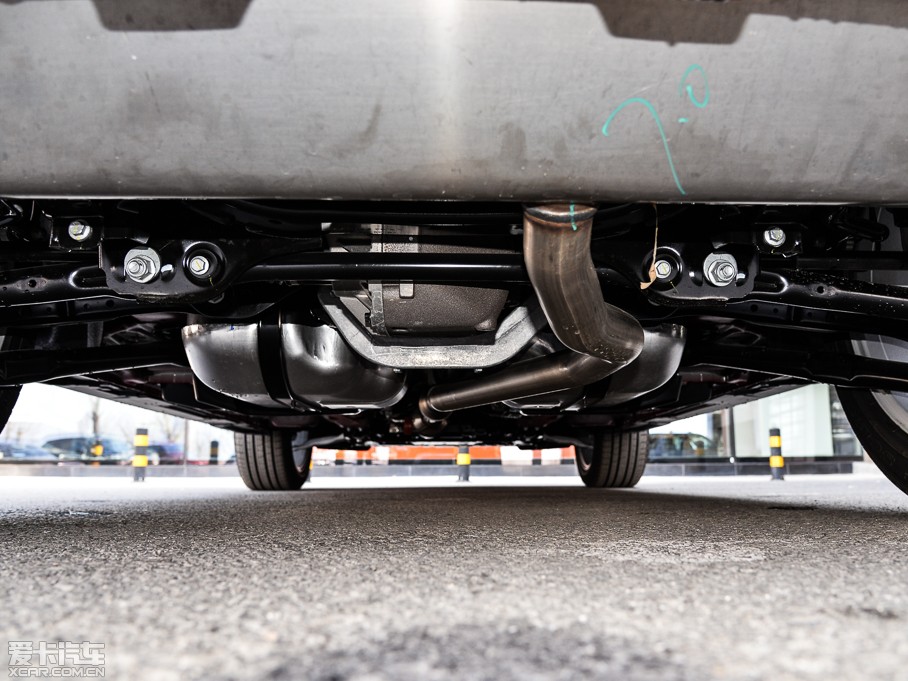 2015٘O 2.0T 5TJӰ