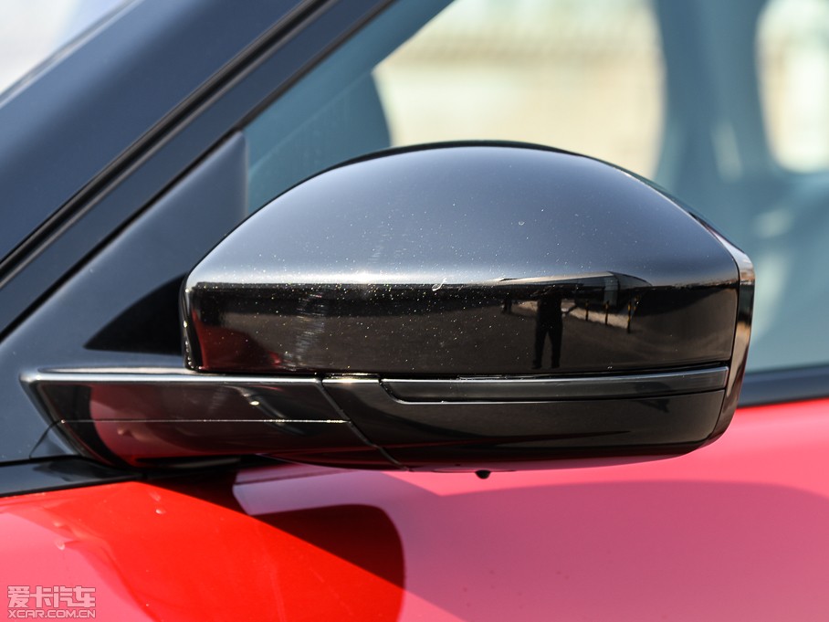 2015٘O 2.0T 5TJӰ