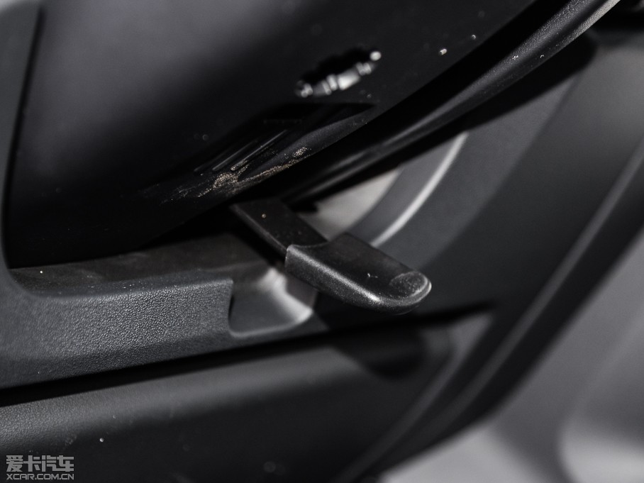 2015��٘O�� 2.0T 5�T�J�Ӱ�