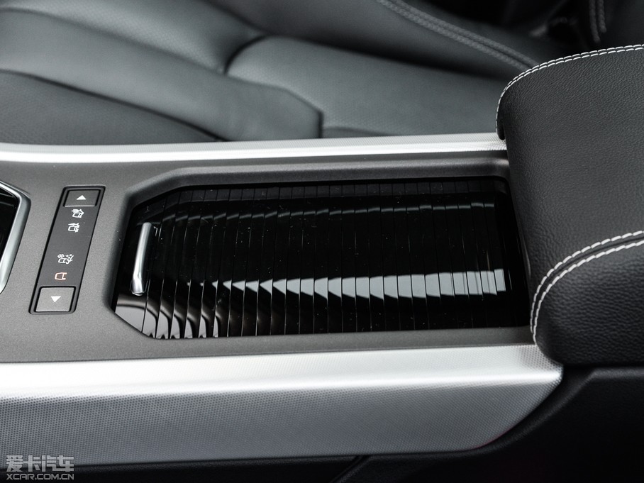 2015٘O 2.0T 5TJӰ