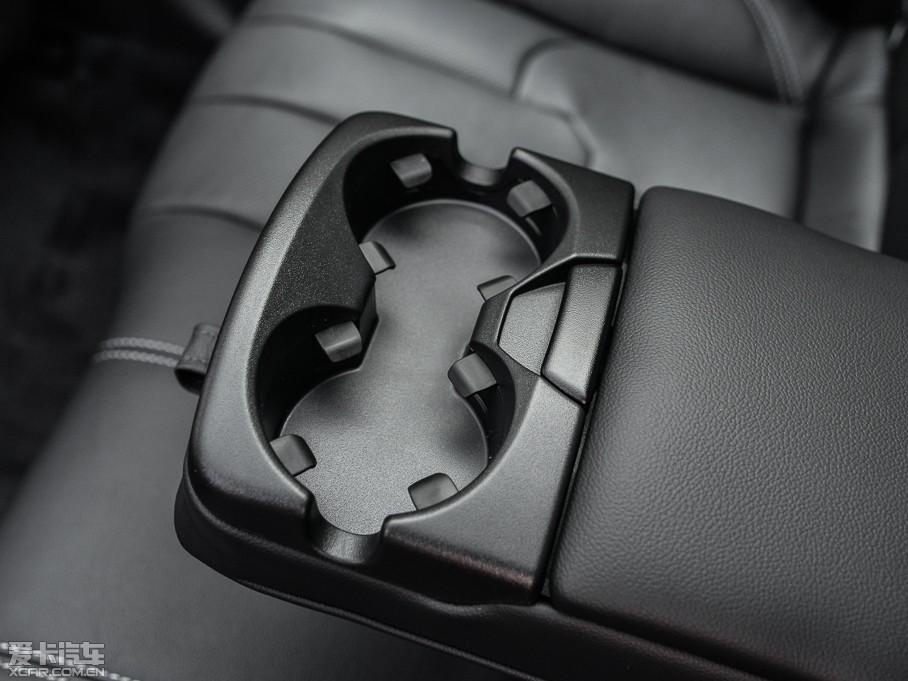 2015٘O 2.0T 5TJӰ