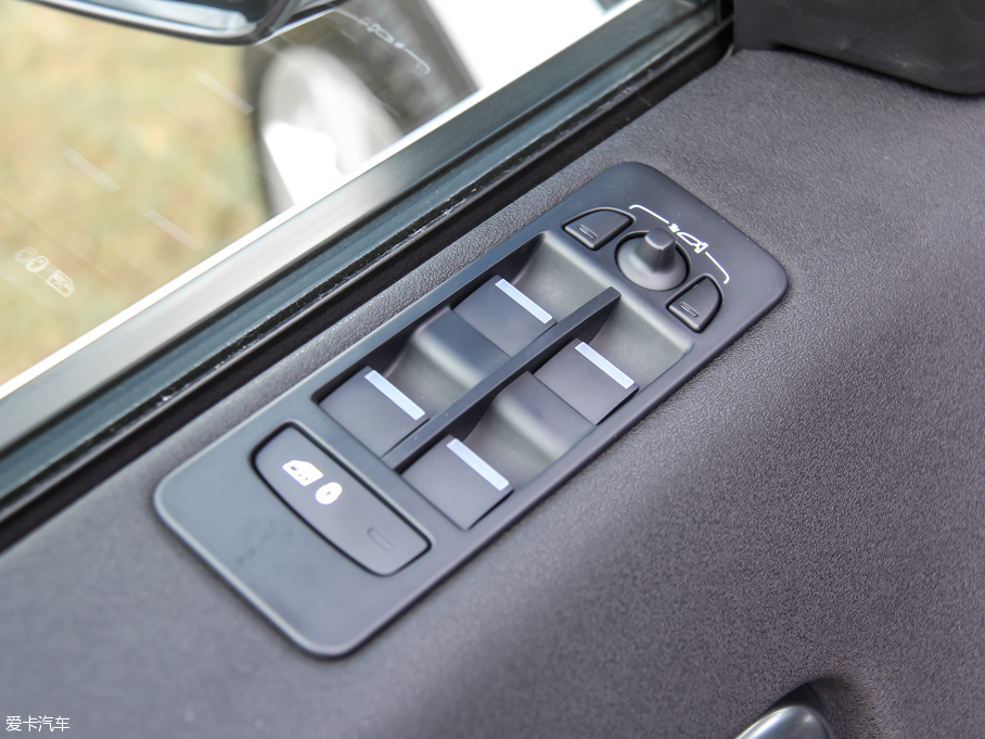 2016l(f)F(xin) 2.0T HSE LUXURY