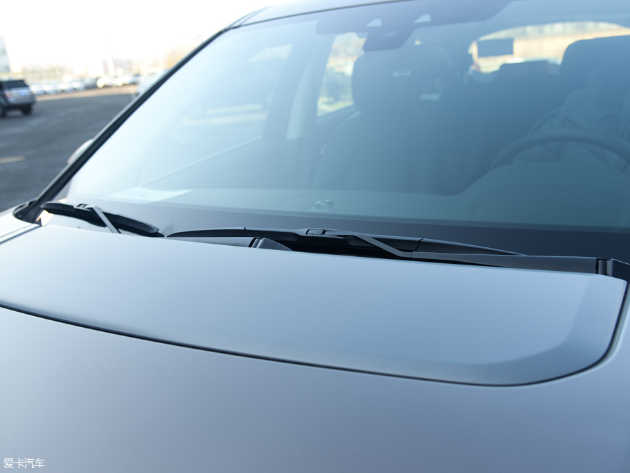 2016lF 2.0T HSE LUXURY