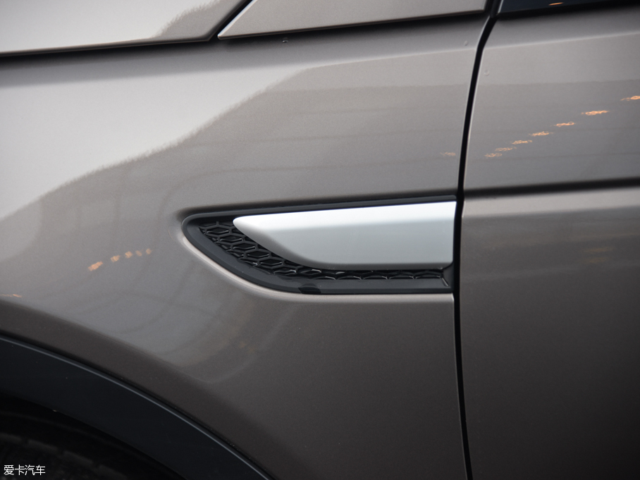 2016lF 2.0T HSE LUXURY