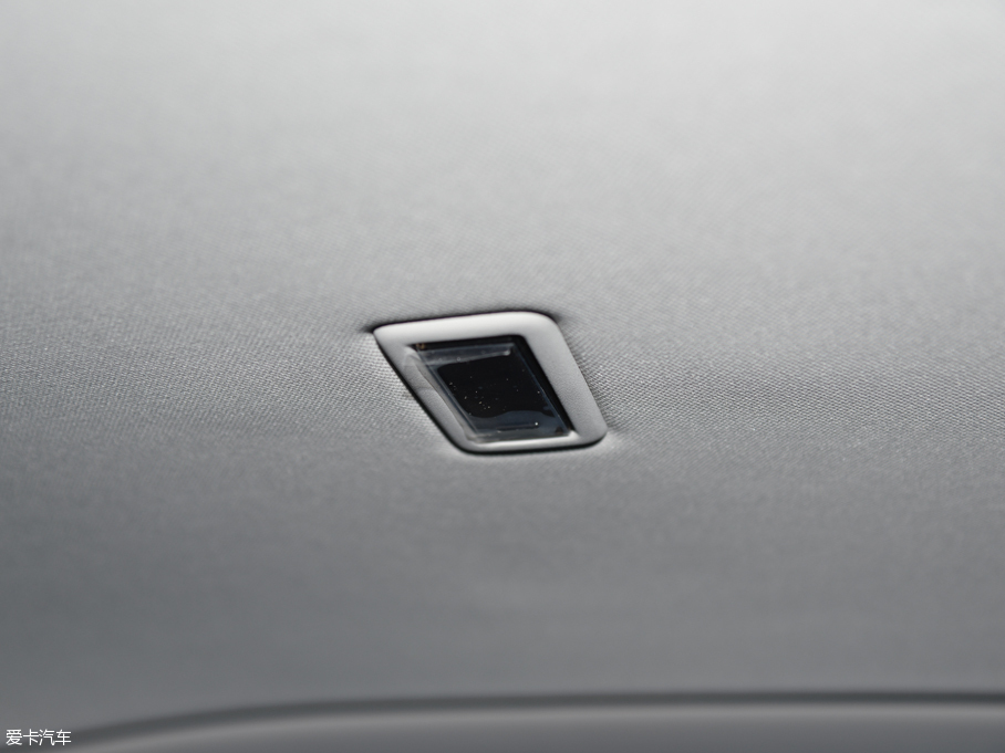 2016lF 2.0T HSE LUXURY