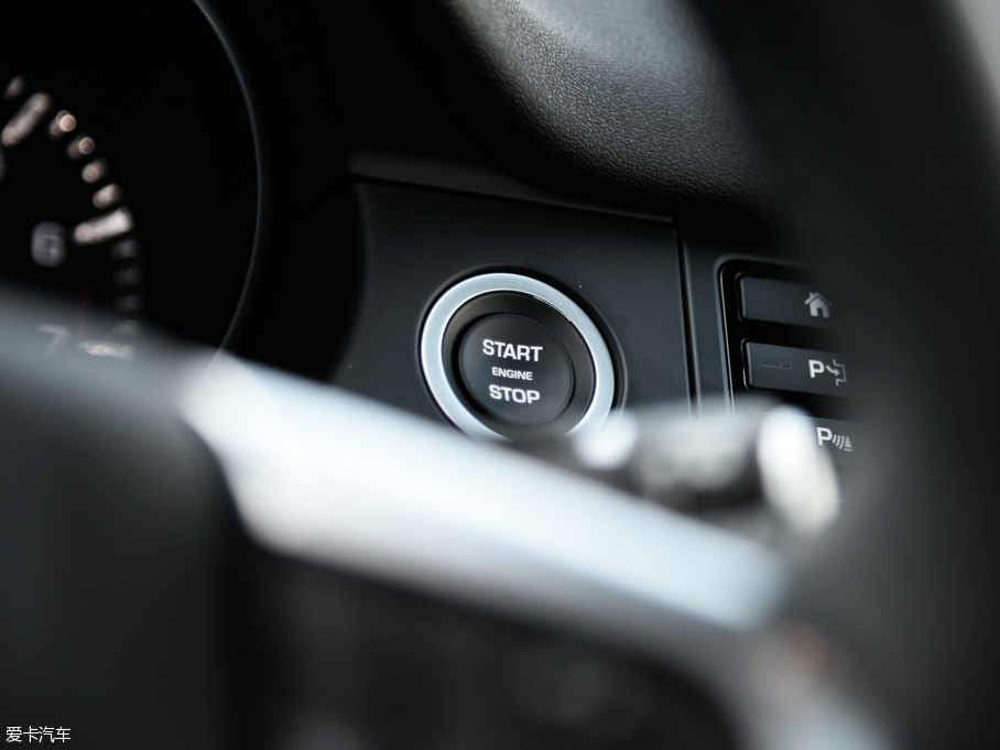 2016l(f)F(xin) 2.0T HSE LUXURY