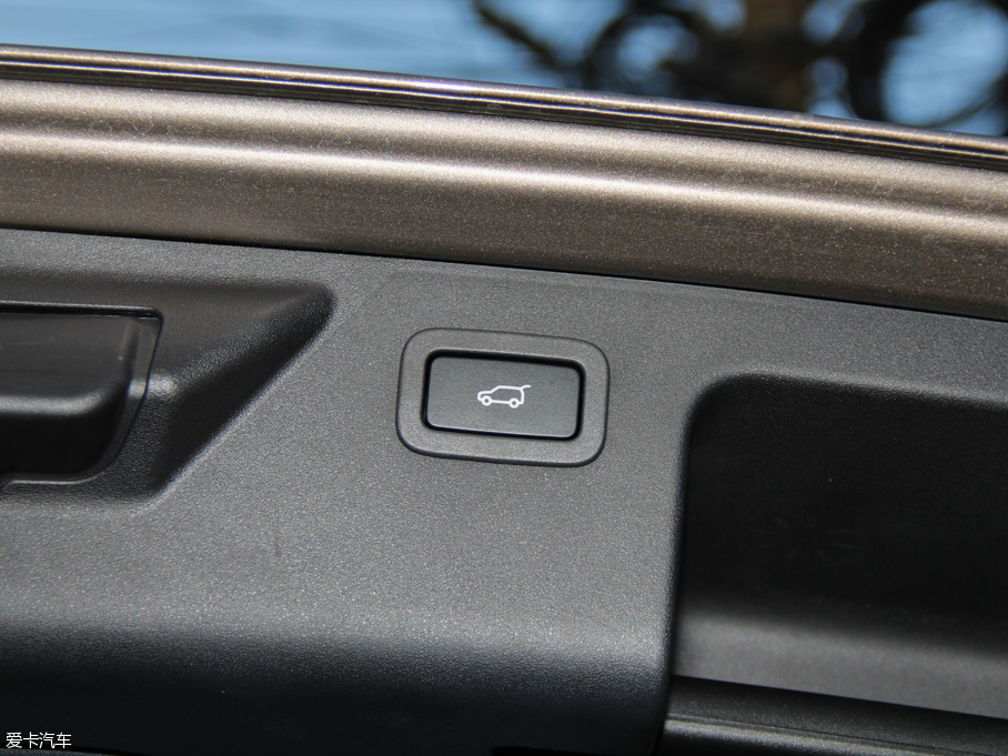 2016l(f)F(xin) 2.0T HSE