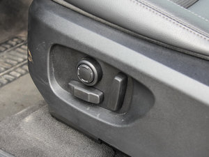 20162.0T HSE LUXURY {{