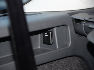 20162.0T HSE LUXURY g