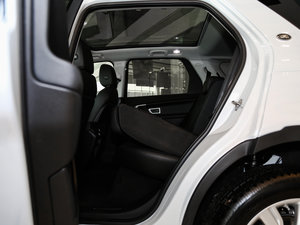 2016款2.0T 限量版 后排座椅放倒