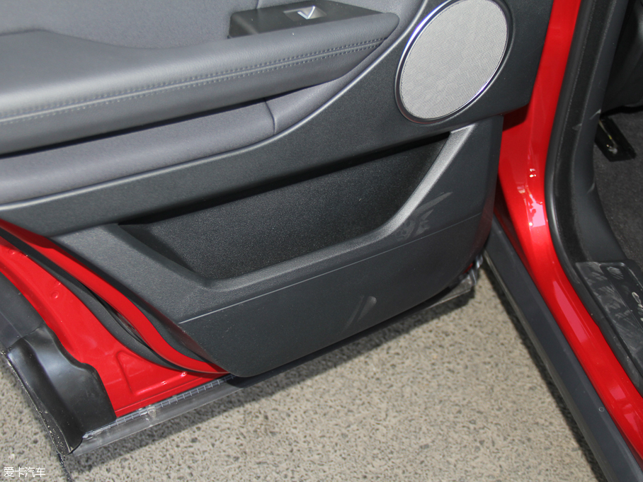 2016٘O 2.0T SE ҫ