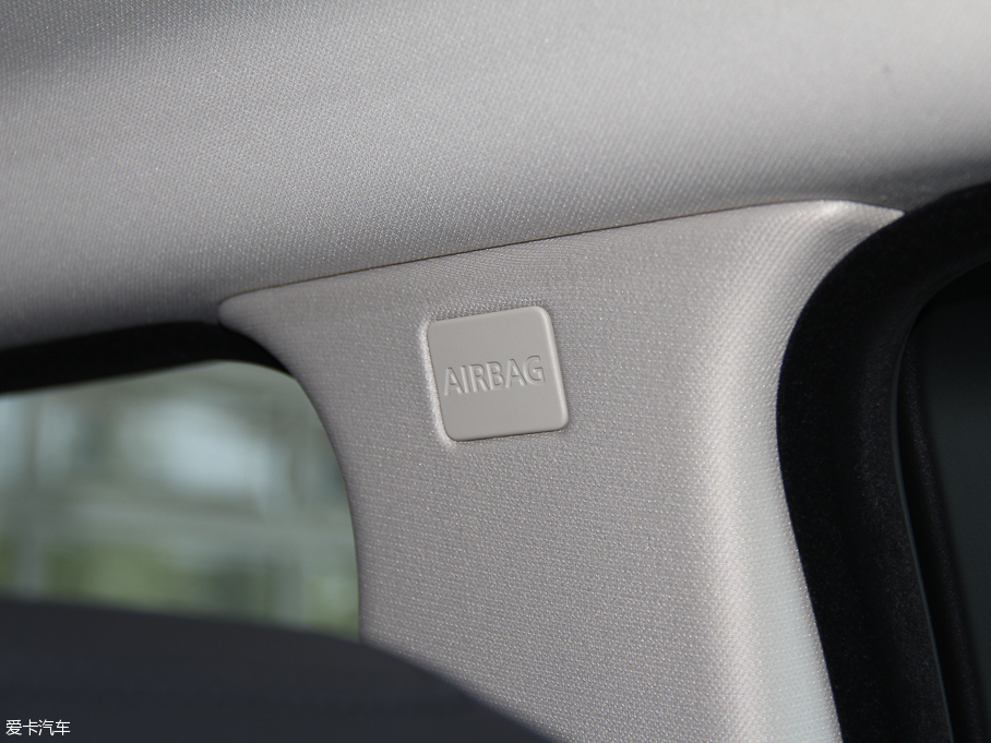 2016٘O 2.0T SE ҫ