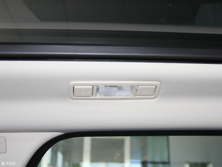 2016٘O 2.0T SE ҫ